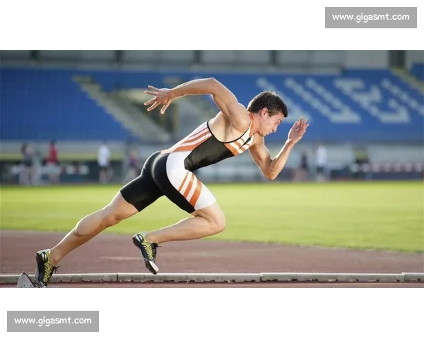 孤独的冠军之路：揭秘运动员独自训练的坚韧与突破