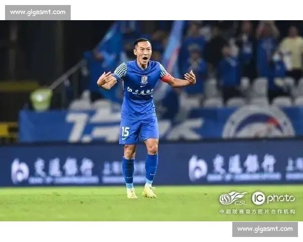 铁血队长吴曦：赛场热血铸队魂，率江苏首登巅峰