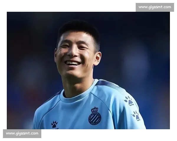 武磊身价暴跌！从 1000 万欧巅峰到 70 万欧，中国锋线传奇如何跌落神坛？