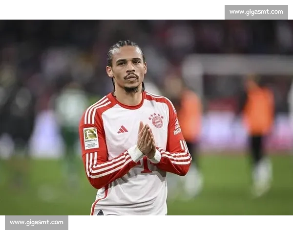 拜仁温情送别萨内 高层赠纪念球衣致谢 萨内感恩五年征程