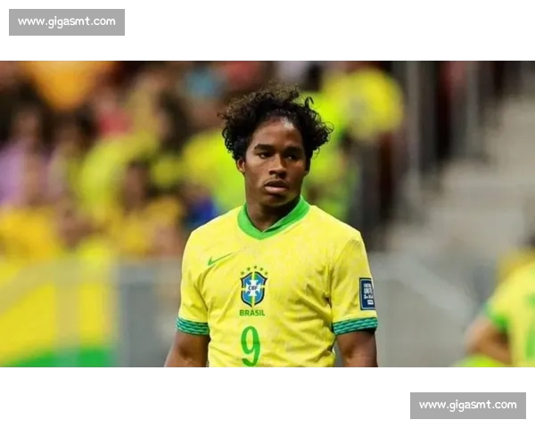 皇马官宣恩德里克抵美合练 巴西神童剑指世俱杯新征程